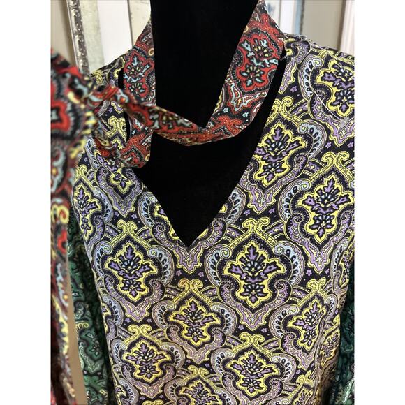 Alice and Olivia Sheila Paisley Long Sleeve Tie Front Blouse Top Sz XS New - Picture 3 of 13